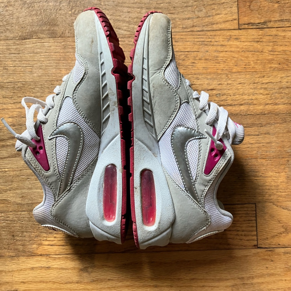 Nike women’s shoes